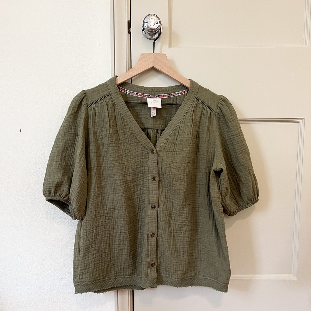 Elbow Sleeve Gauze Olive Button Down Shirt